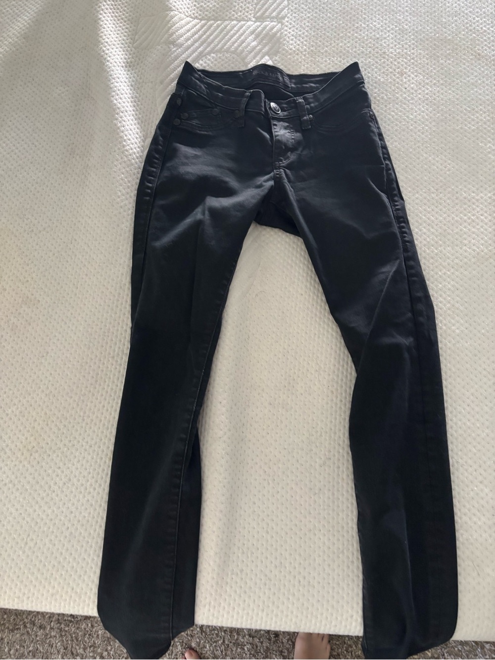 Rock & Republic Black Skinny Jeans